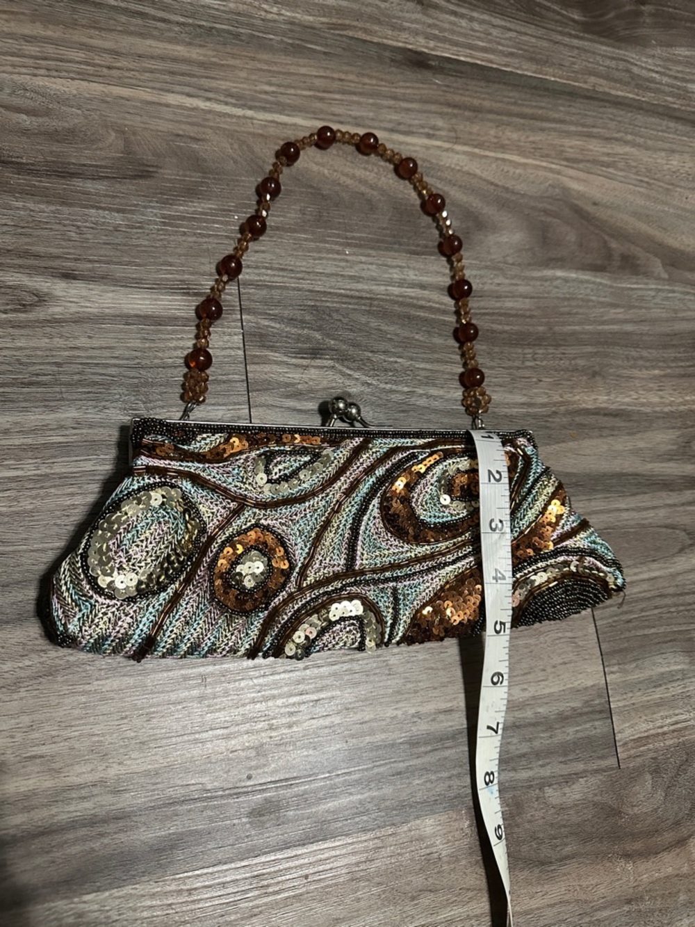 Statement Beaded Handbag ✨ Unique Vintage-Inspired Clutch. - Picture 3 of 9